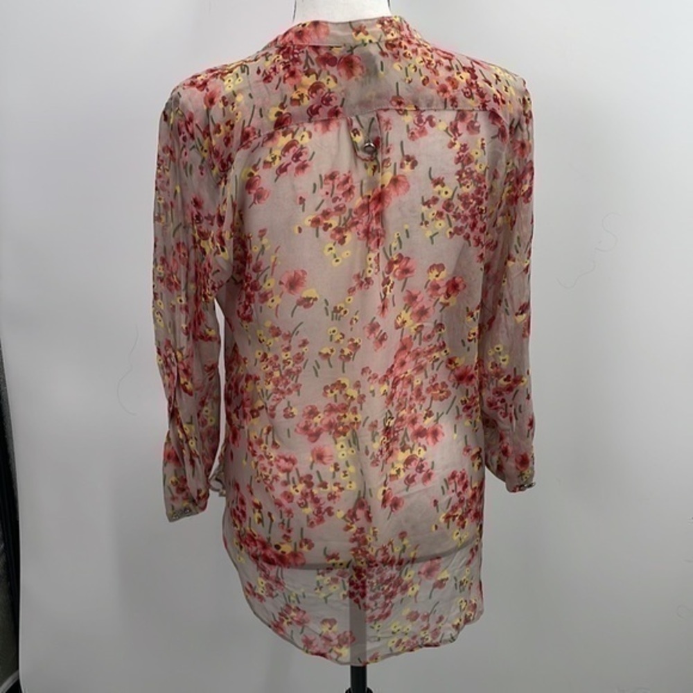 UEC Bellatrix silk floral flowy blouse small - Picture 7 of 13